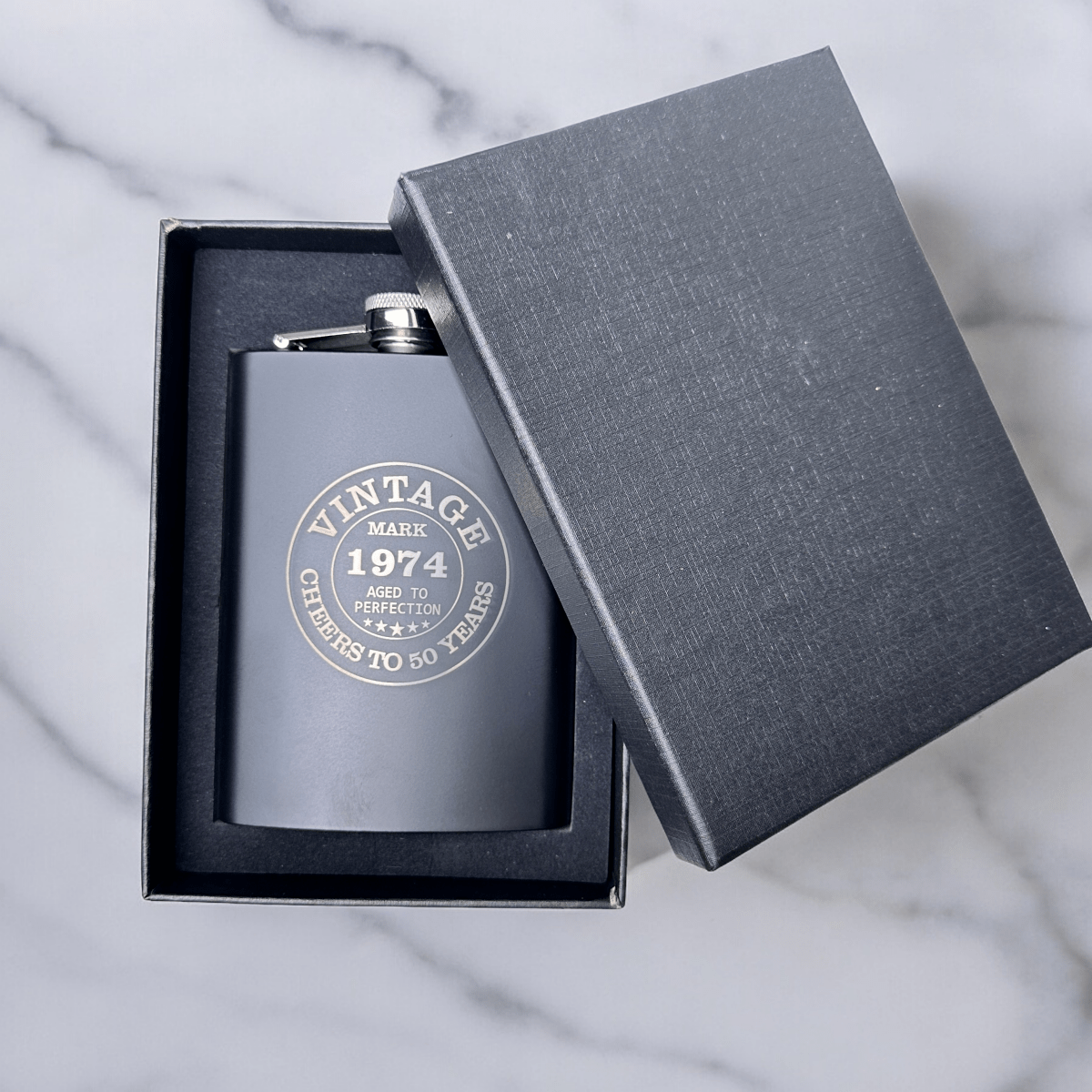 Heupfles - gepersonaliseerd - tekst voor verjaardagen - Laserboertje